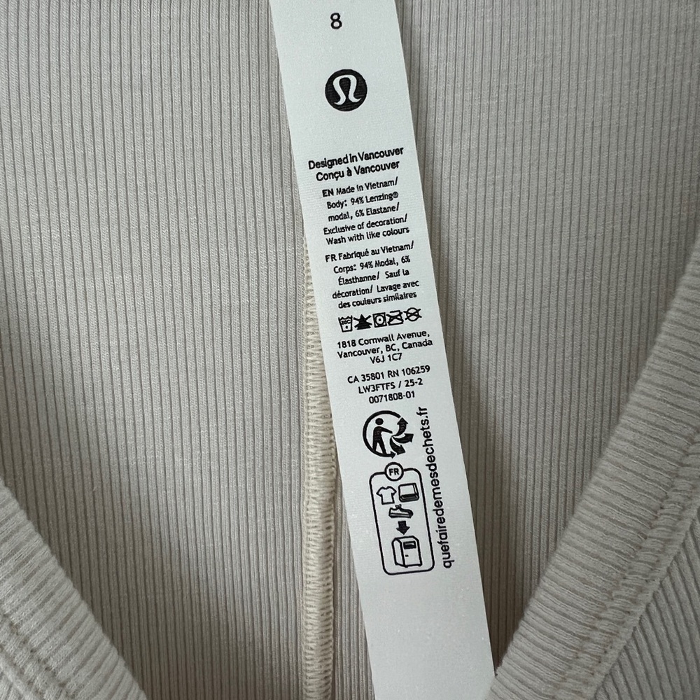Lululemon Athletica Hold Tight Long Sleeve Top - LTIV Size 8 - Picture 3 of 10